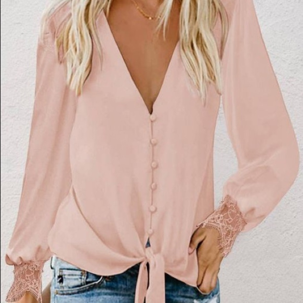 Fashion Lace stitching long sleeve top